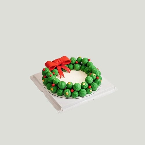TRUFFLES AND CAKE POPS WREATH