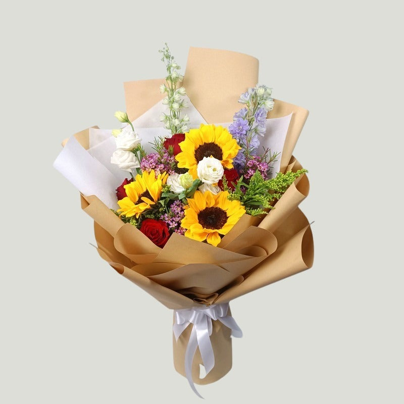 SUNFLOWERS AND ROSES BOUQUET