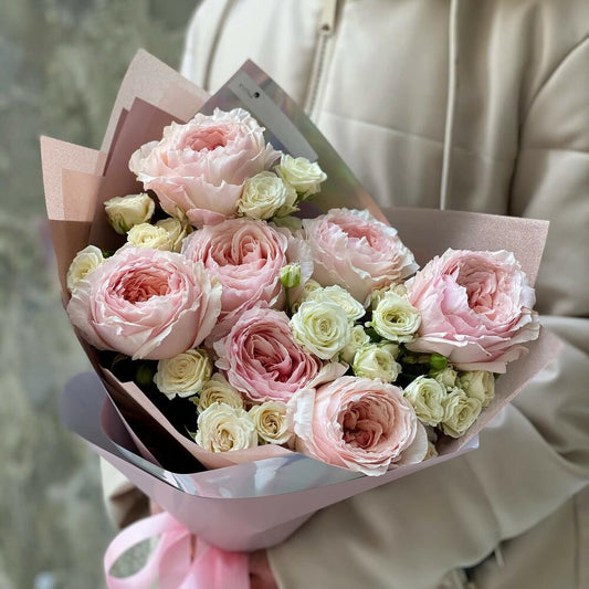 Blush Garden Rose Bouquet
