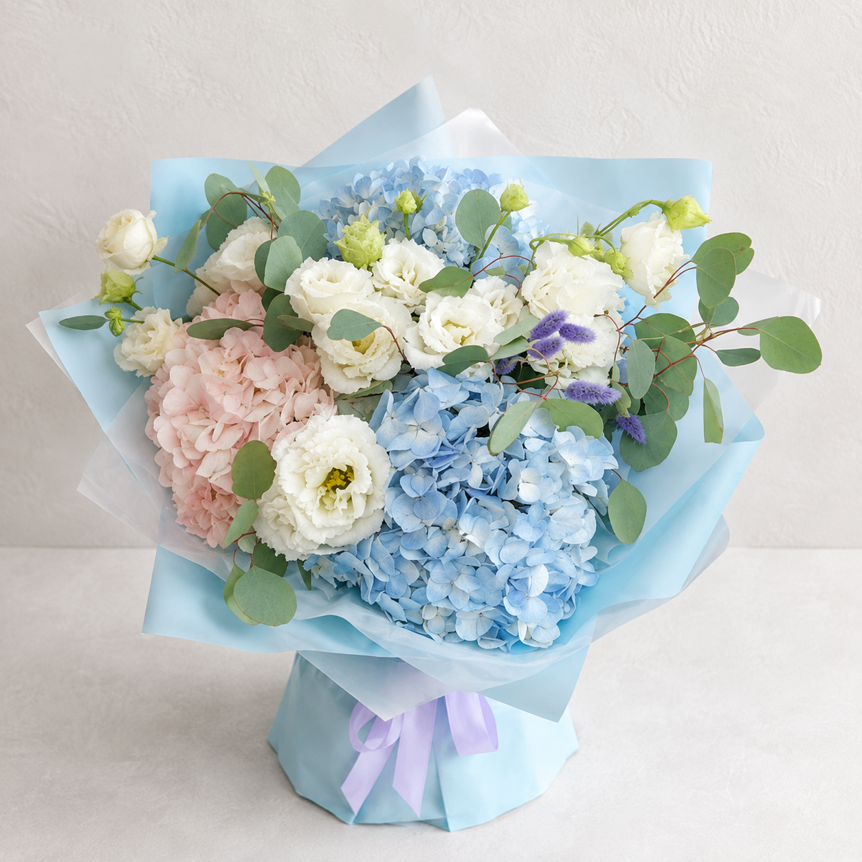 BLUE MIX FLOWER BOUQUET