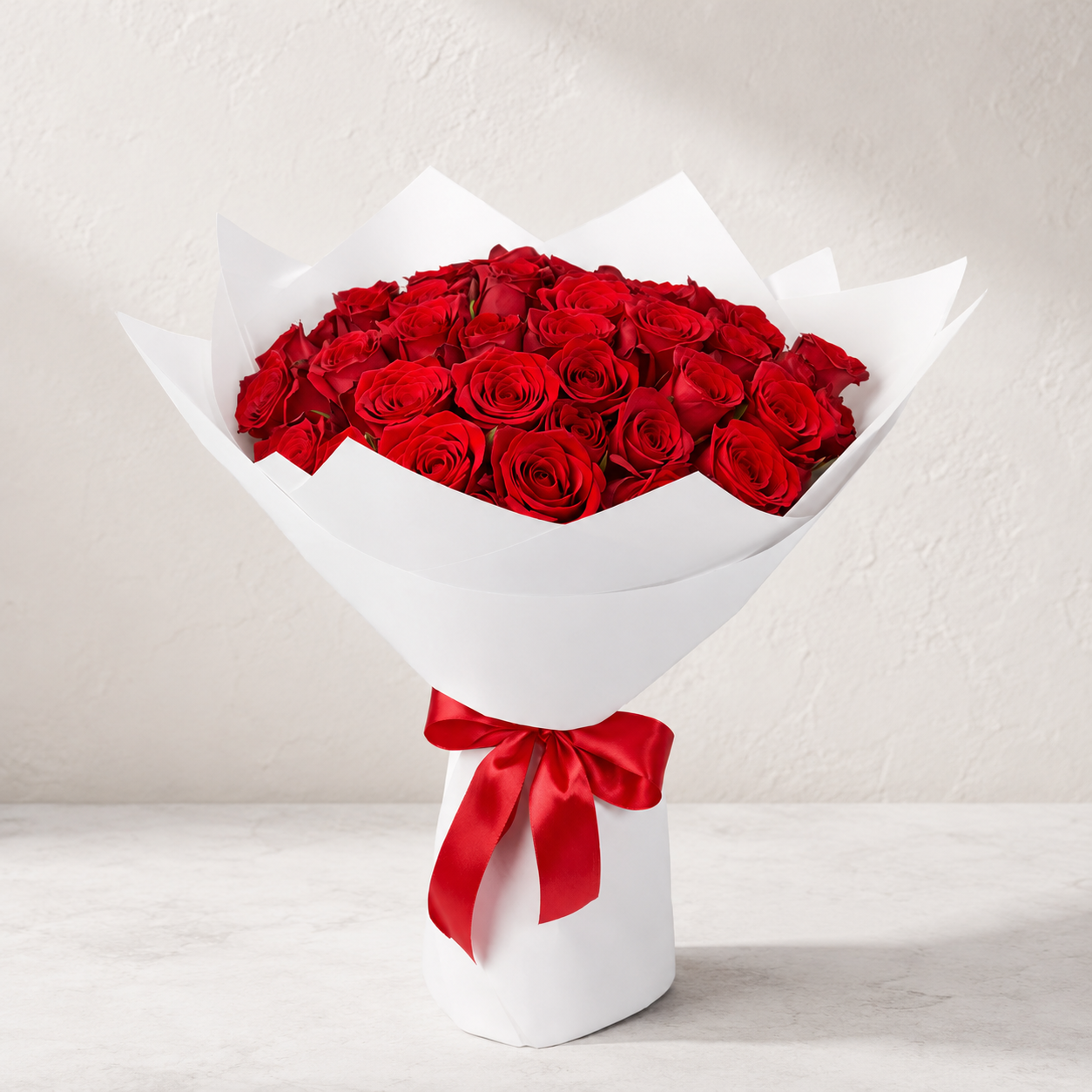 LUXURY RED ROSES BOUQUET