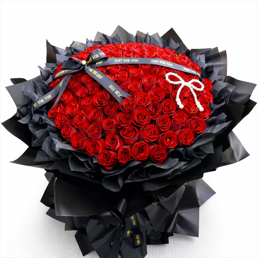 Red Roses Bouquet Large Black