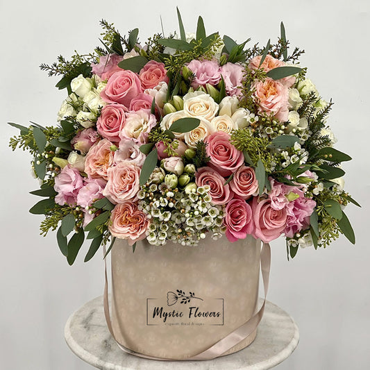 LUXURY MIX FLOWER BOX