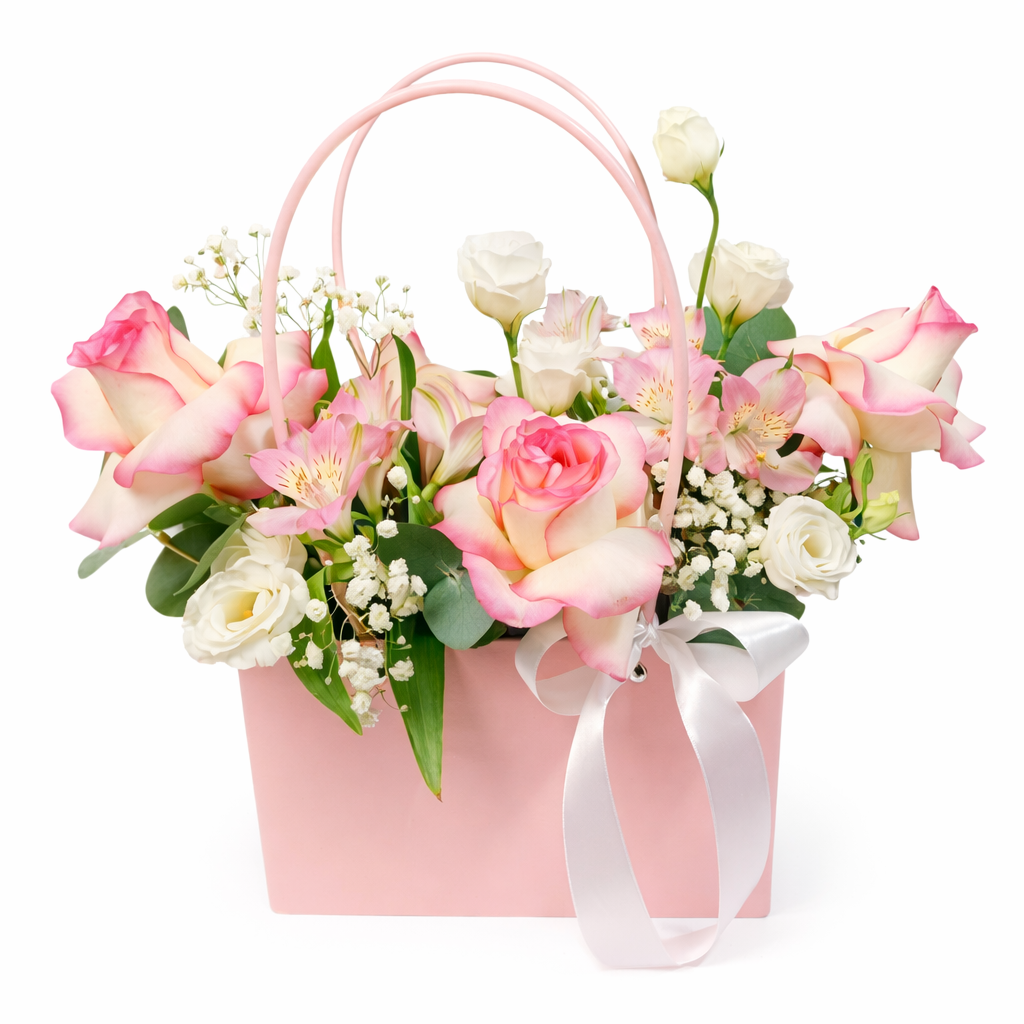 ROSES in CUTE PINK BAG