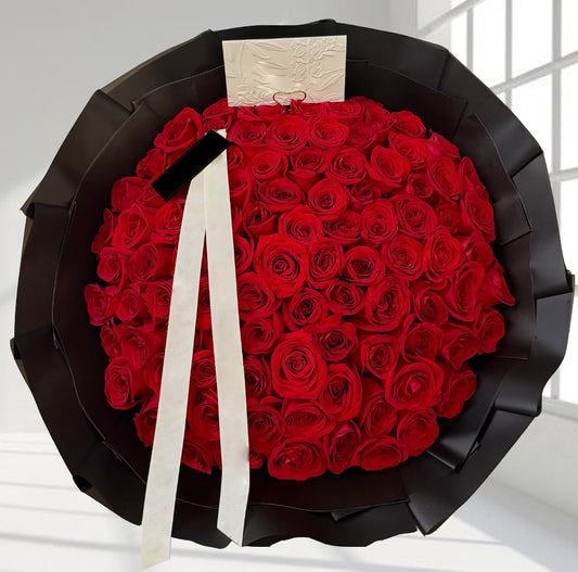 LUXURY RED ROSE BOUQUET