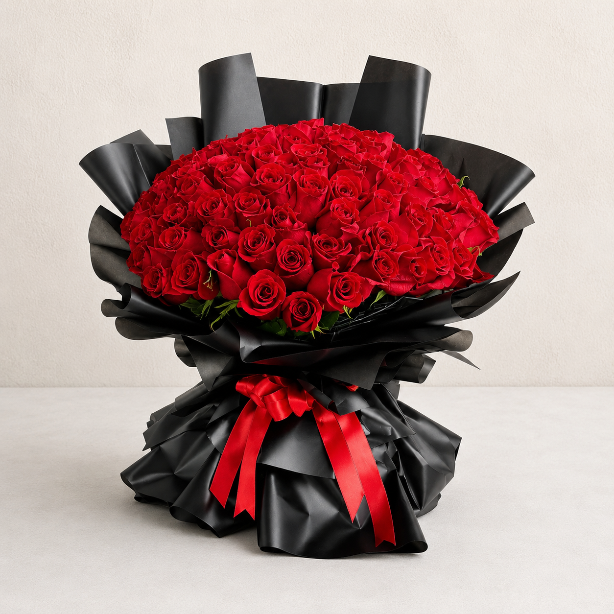 LUXURY RED ROSE BOUQUET