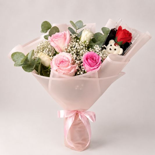 ROSES WITH A BEAR