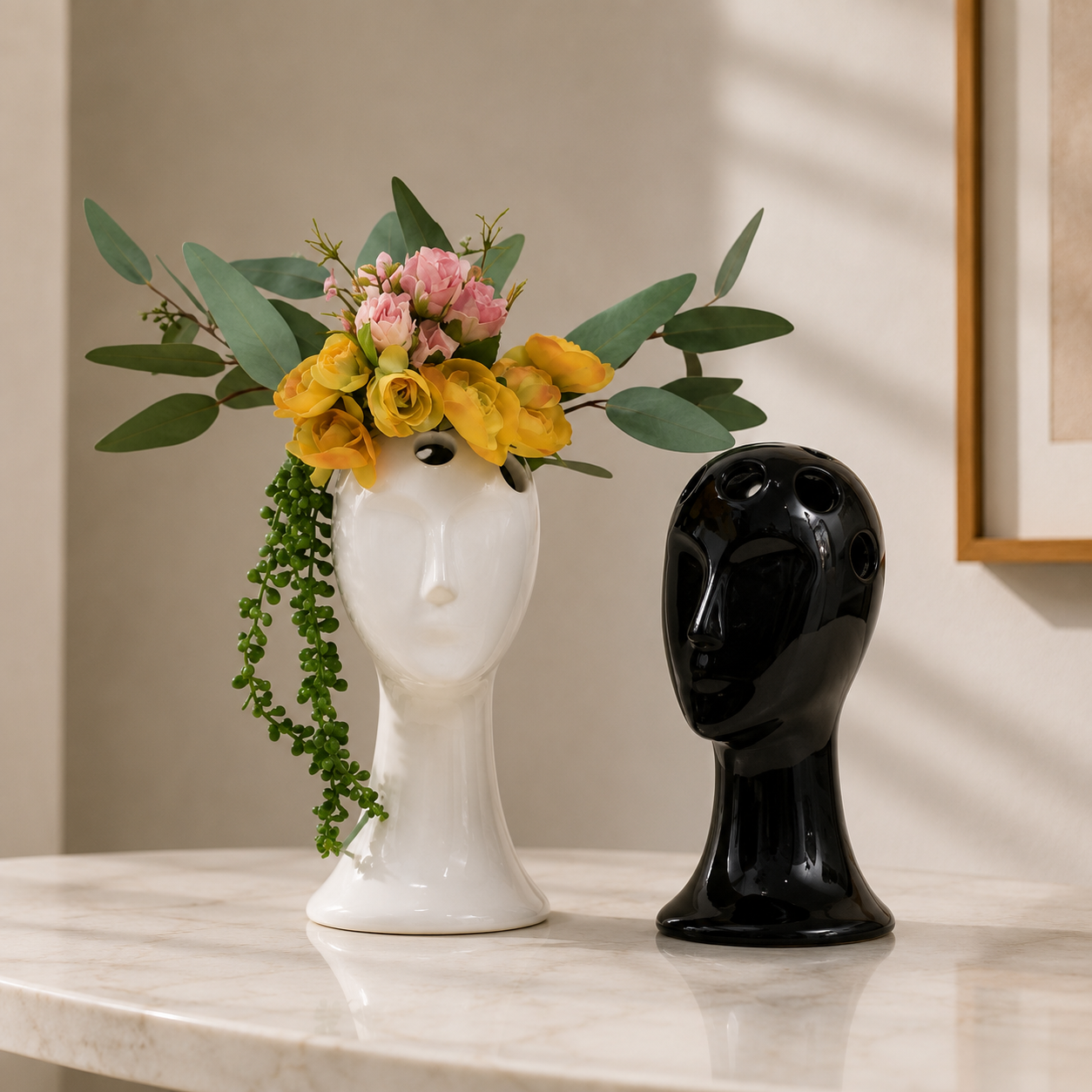 NORDIC HUMAN SHAPED FLOWER INSERT CERAMIC VASE